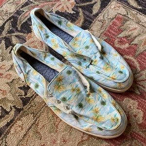 Reef slip on shoes- great condition!